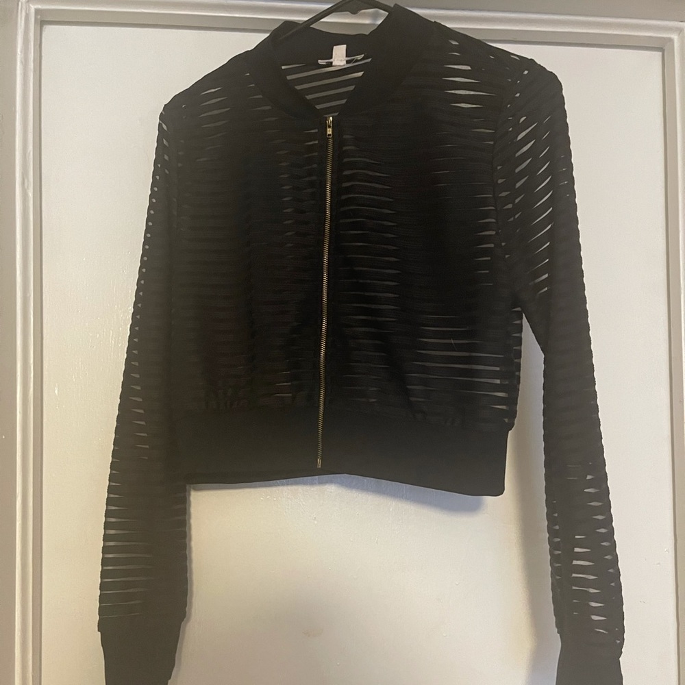 Cute jacket to wear over cami - it’s a medium